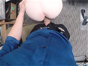 Katy smooch caught by hung mall cop and penetrated deep